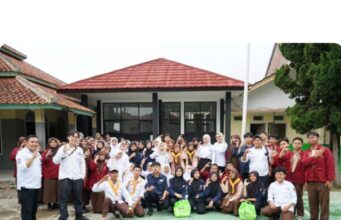 RSUD Cicalengka edukasi ke Sekolah SMA Negeri 1 Nagreg menyongsong Generasi Emas 2045